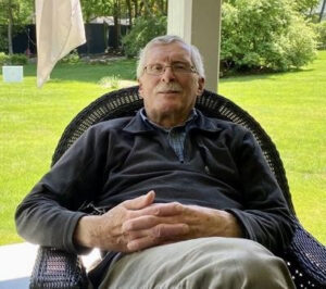 Sheldon F. Goldthwait, Jr. '60